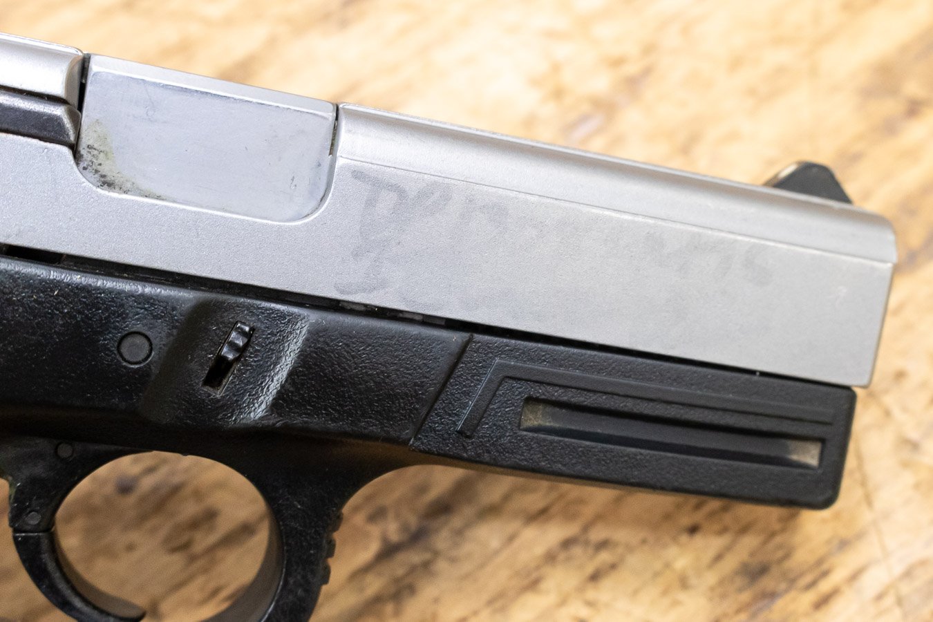 SMITH AND WESSON SW9VE 9mm 16-Round Trade-in Pistols (Fair Condition)